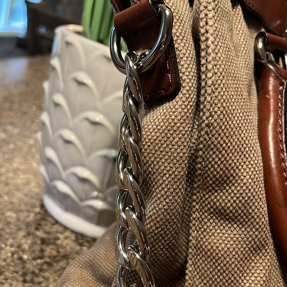 Michael Kors tote purse. $30!!!!!! - Picture 6 of 12